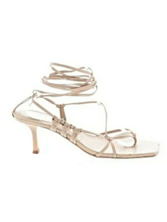 Zara Shoes - ZARA beige Side Briaded Thong Kitten Heel Sandals Size 8